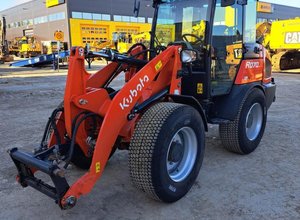 KUBOTA R070